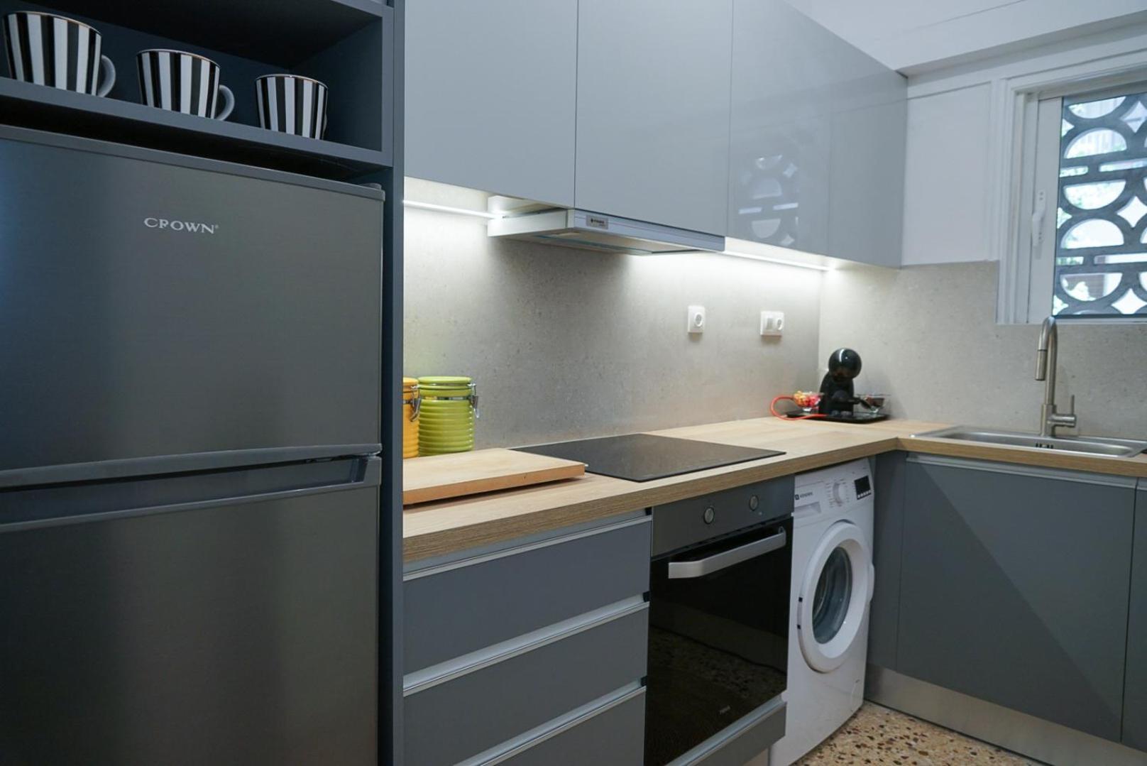 Comfy Studio Apartment Very Close To City Centre เอเธนส์ ภายนอก รูปภาพ